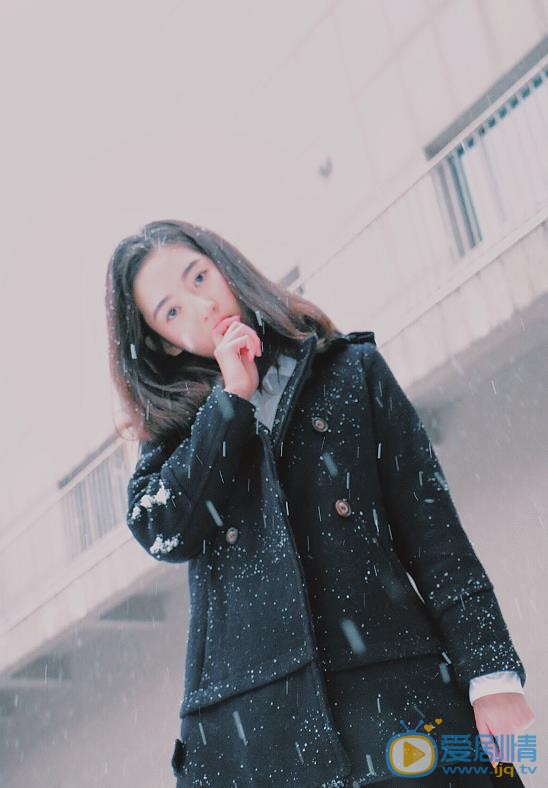 王玉雯冬季写真 王玉雯高清写真_王玉雯高清剧照