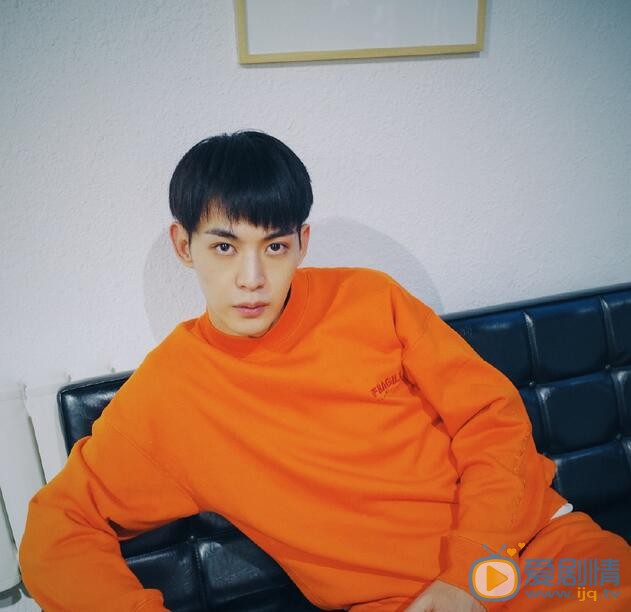 唐晓天生活照 唐晓天高清写真_唐晓天高清剧照