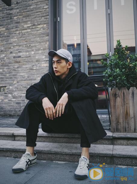 唐晓天生活照 唐晓天高清写真_唐晓天高清剧照