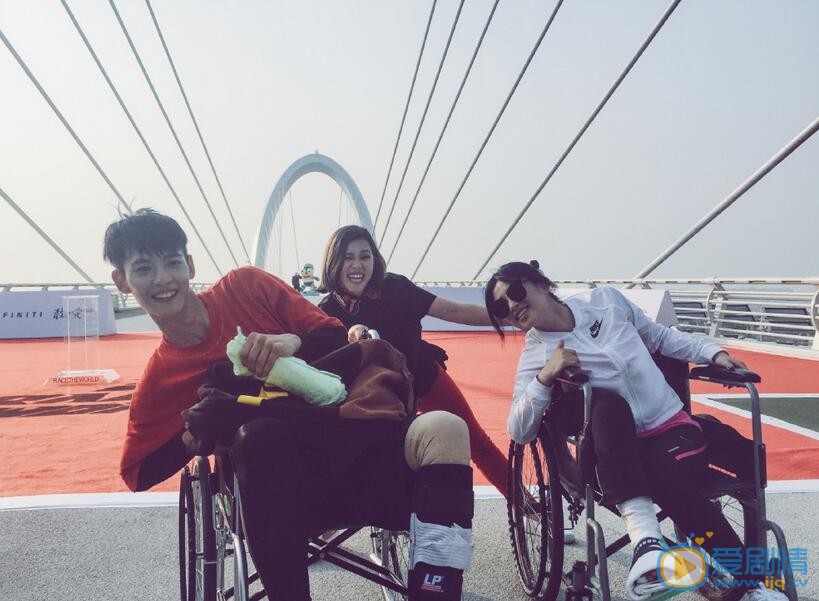 唐晓天《非凡搭档》节目照 唐晓天高清写真_唐晓天高清剧照
