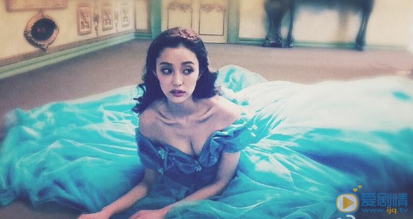 盖玥希中国版灰姑娘 盖玥希高清写真_盖玥希高清剧照