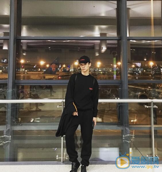 张宥浩生活照 张宥浩高清写真_张宥浩高清剧照