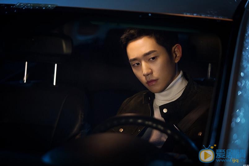 丁海寅《不夜城》剧照 丁海寅高清写真_丁海寅高清剧照
