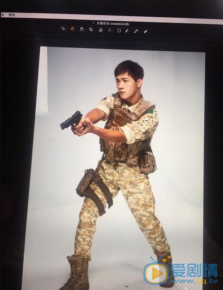 陈孝峰军装照 陈孝峰高清写真_陈孝峰高清剧照