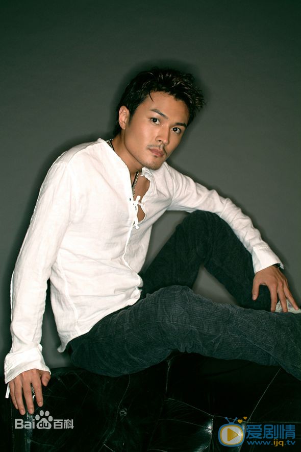 于小伟早期写真照 于小伟高清写真_于小伟高清剧照