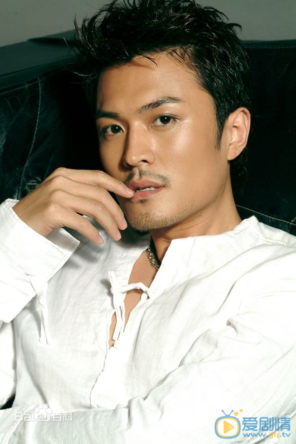 于小伟早期写真照 于小伟高清写真_于小伟高清剧照