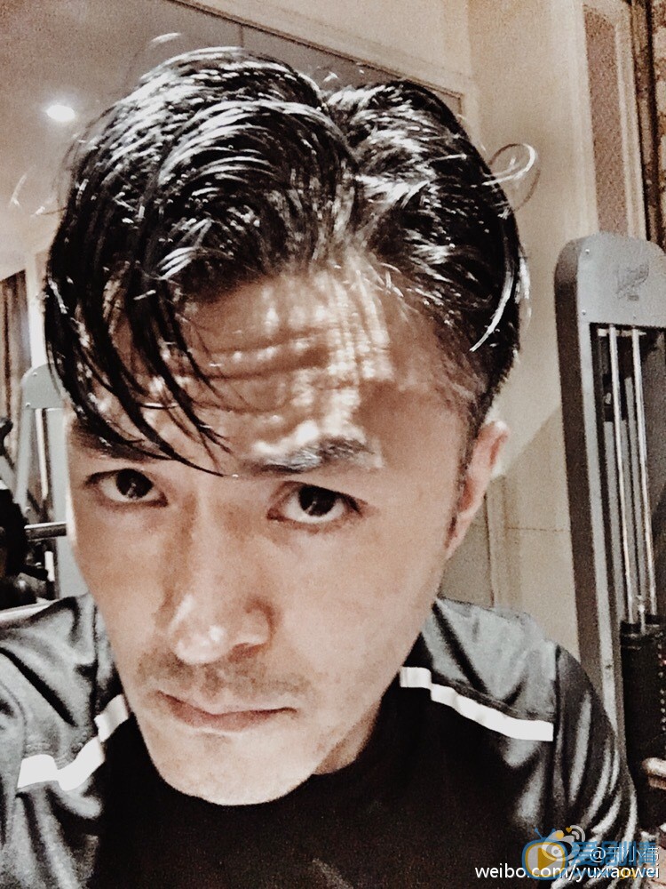 于小伟健身照 于小伟高清写真_于小伟高清剧照