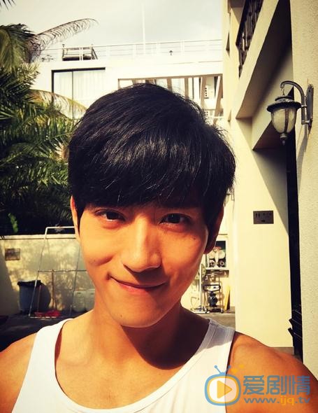 不得不爱李牧晨是谁扮演的？李牧晨扮演者张峻宁个人资料、写真及生活照欣赏