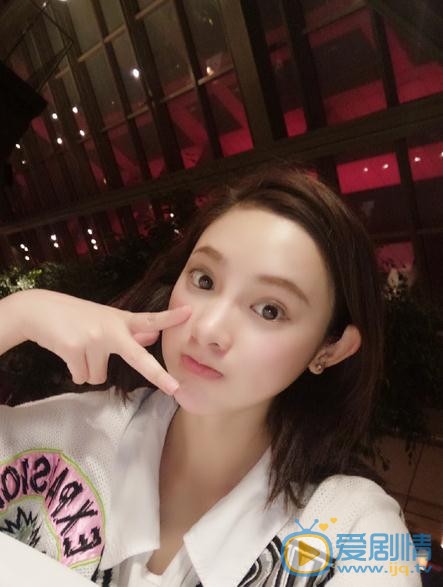 彭小苒生活照 彭小苒高清写真_彭小苒高清剧照