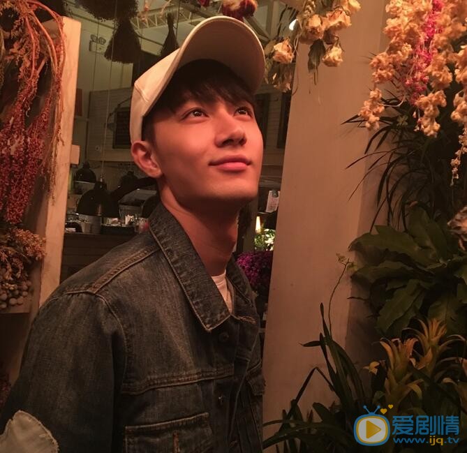 陈子由生活照 陈子由高清写真_陈子由高清剧照