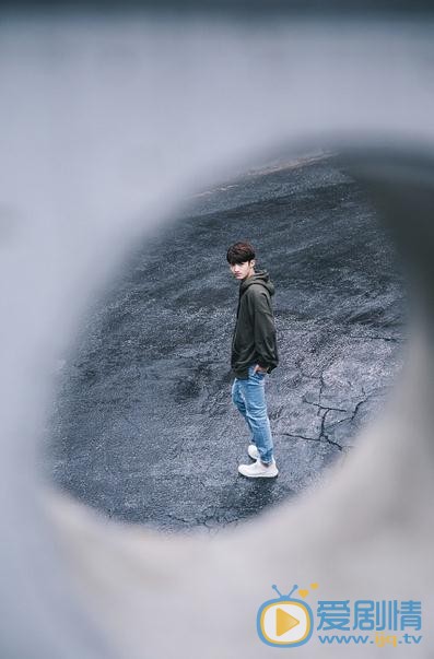 史文翔街拍 史文翔高清写真_史文翔高清剧照
