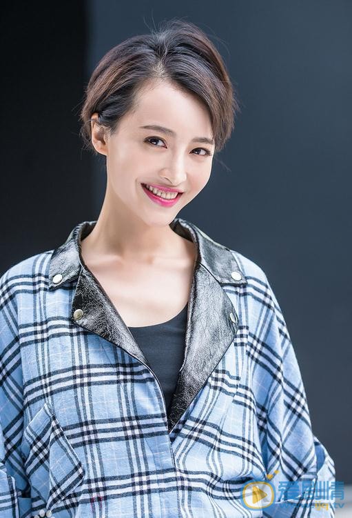 杨菲洋街拍 杨菲洋高清写真_杨菲洋高清剧照