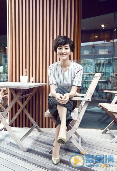 杨菲洋街拍 杨菲洋高清写真_杨菲洋高清剧照