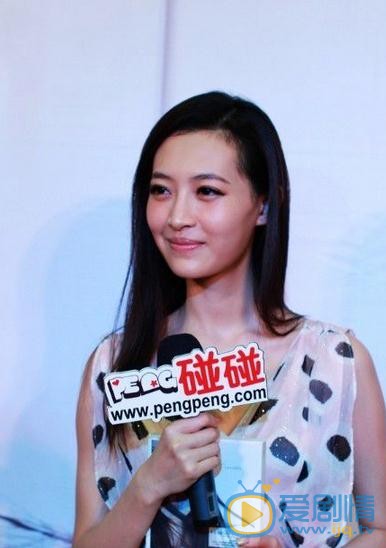 杨菲洋签售会 杨菲洋高清写真_杨菲洋高清剧照