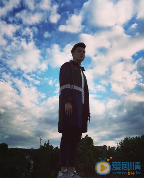 张昊唯生活照 张昊唯高清写真_张昊唯高清剧照