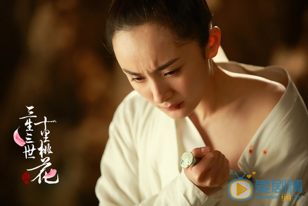  三生三世十里桃花墨渊喜欢白浅吗？墨渊喜欢的是谁？