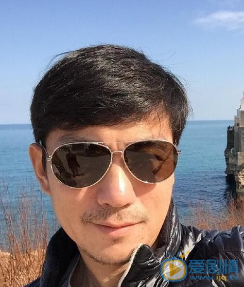 邢佳栋生活照 邢佳栋高清写真_邢佳栋高清剧照