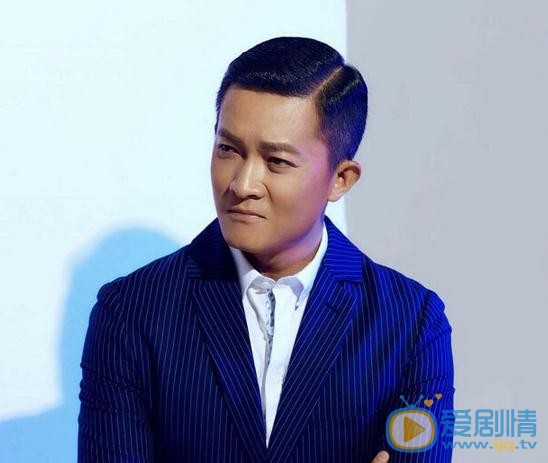 杨志刚蓝色写真 杨志刚高清写真_杨志刚高清剧照