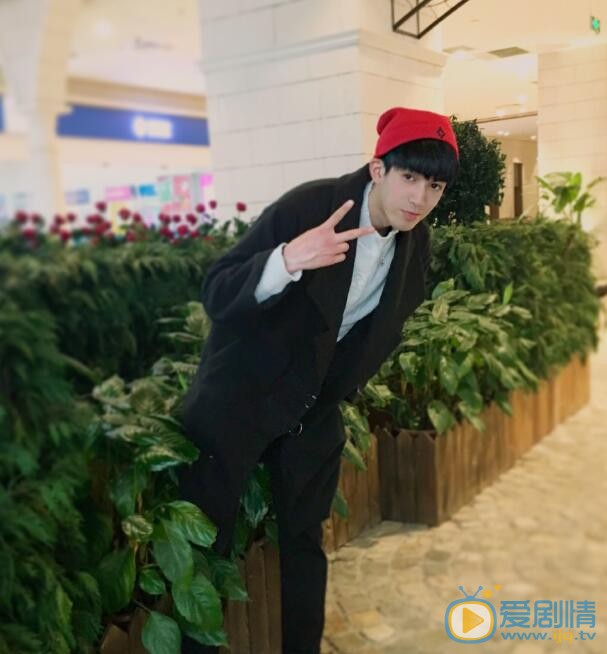 罗一航生活照 罗一航高清写真_罗一航高清剧照