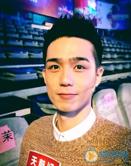 利晴天生活照 利晴天高清写真_利晴天高清剧照