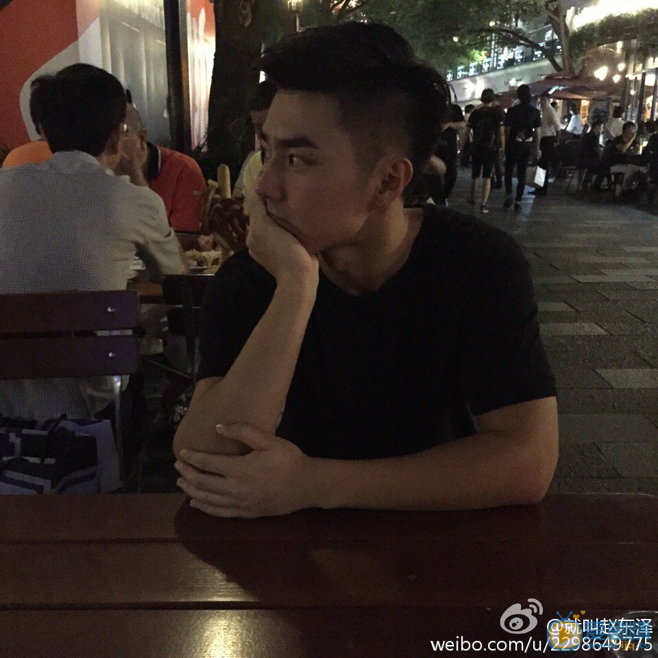 赵东泽生活照 赵东泽高清写真_赵东泽高清剧照