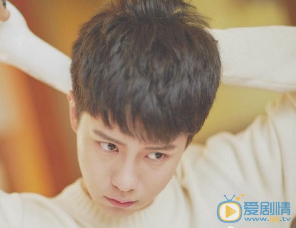 吕昀峰写真 吕昀峰高清写真_吕昀峰高清剧照
