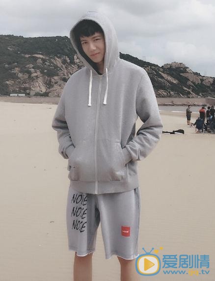 吕昀峰生活照 吕昀峰高清写真_吕昀峰高清剧照