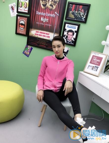 贾舒涵《欢乐戏剧人》综艺照 贾舒涵高清写真_贾舒涵高清剧照