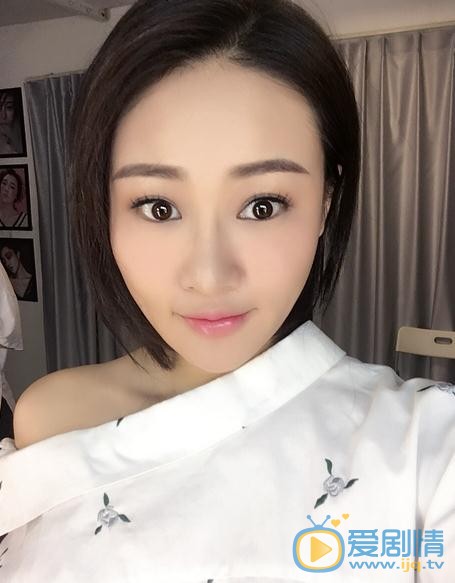 贾舒涵生活照 贾舒涵高清写真_贾舒涵高清剧照
