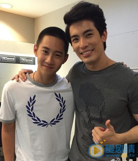 Captain生活照 Captain高清写真_Captain高清剧照