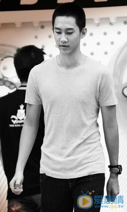 Captain生活照 Captain高清写真_Captain高清剧照