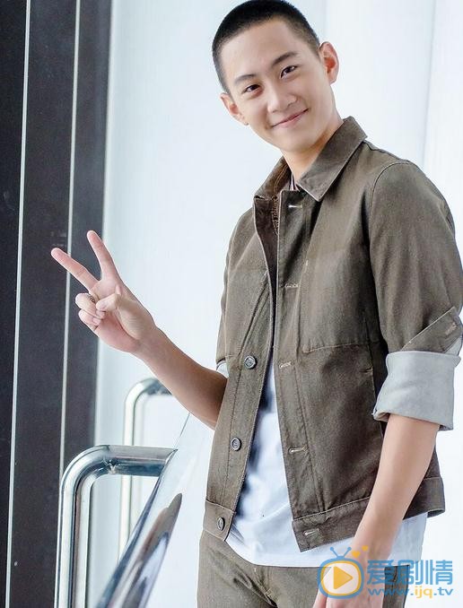 Captain生活照 Captain高清写真_Captain高清剧照