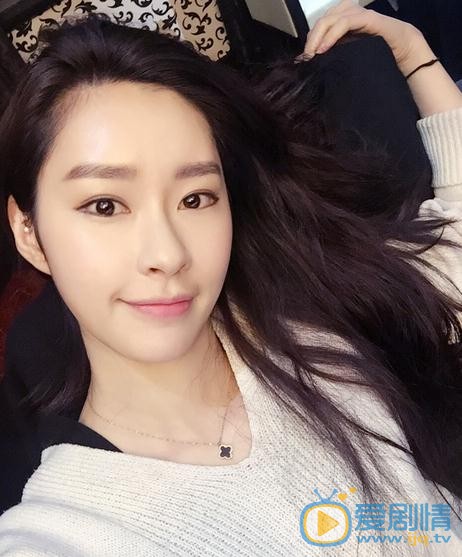 黄以娜生活照 黄以娜高清写真_黄以娜高清剧照