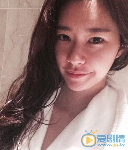 黄以娜生活照 黄以娜高清写真_黄以娜高清剧照