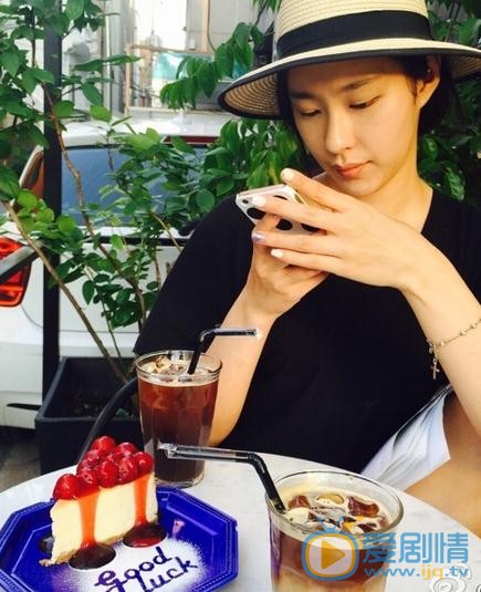 黄以娜生活照 黄以娜高清写真_黄以娜高清剧照