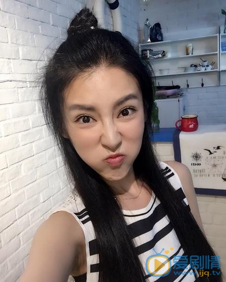 杨卿生活照 杨卿高清写真_杨卿高清剧照