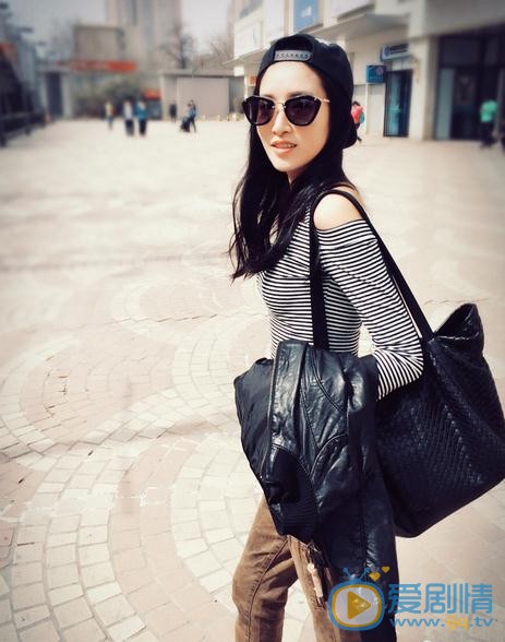 杨卿生活照 杨卿高清写真_杨卿高清剧照