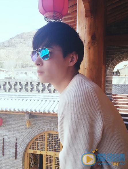 吴昊泽生活照 吴昊泽高清写真_吴昊泽高清剧照