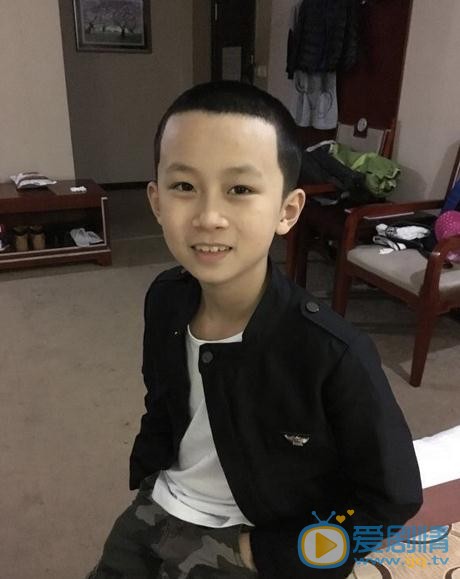 崔璨生活照 崔璨高清写真_崔璨高清剧照