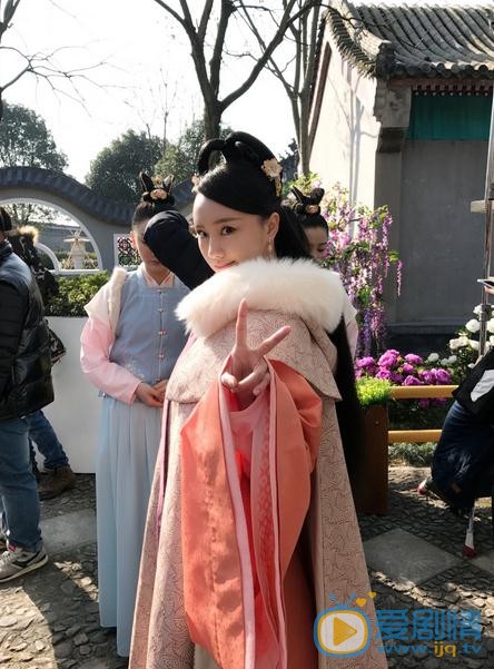 邓欣片场照 邓欣高清写真_邓欣高清剧照