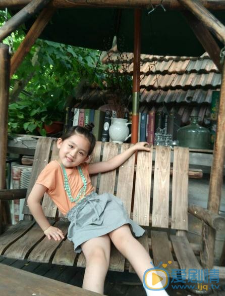 王亭文生活照 王亭文高清写真_王亭文高清剧照
