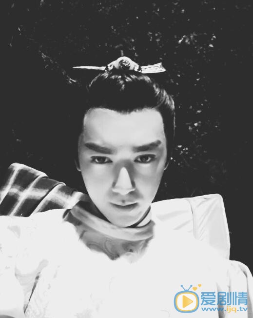 李鹤发布会活动照 李鹤高清写真_李鹤高清剧照