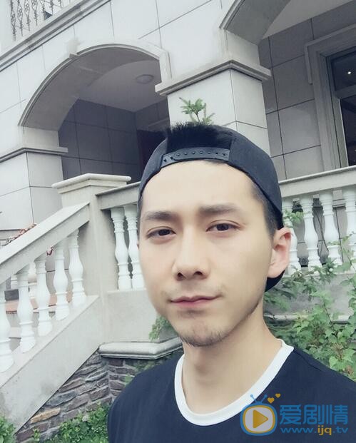 赵东昊生活照 赵东昊高清写真_赵东昊高清剧照