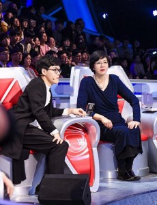 最强大脑大s皮肤白皙甜笑似少女  郎平忍不住“挖角王峰