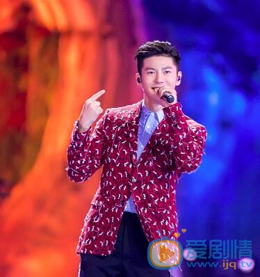 王嘉2017年春晚照 王嘉高清写真_王嘉高清剧照