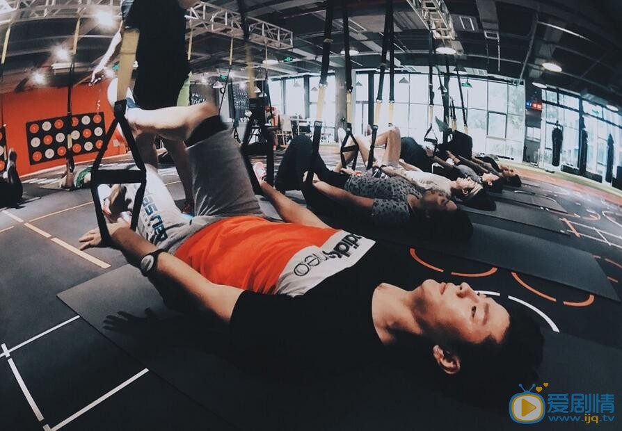 王嘉生活照 王嘉高清写真_王嘉高清剧照