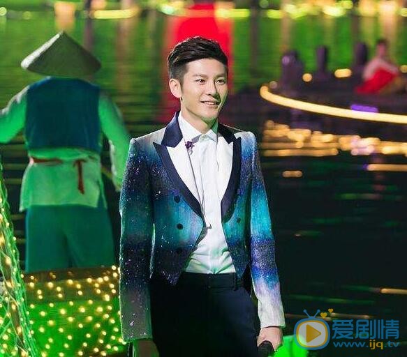 王嘉2017年春晚照 王嘉高清写真_王嘉高清剧照