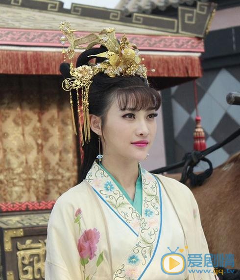 白柳汐《神医传奇》剧照 白柳汐高清写真_白柳汐高清剧照