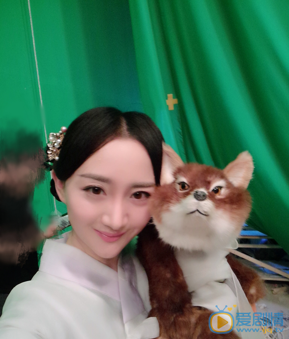 张冉怡生活照 张冉怡高清写真_张冉怡高清剧照