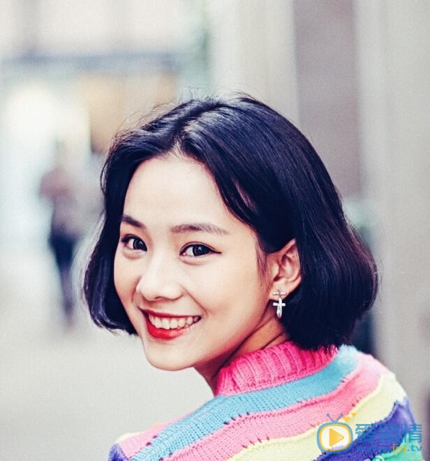 鲁照华笑面如花写真 鲁照华笑面如花写真